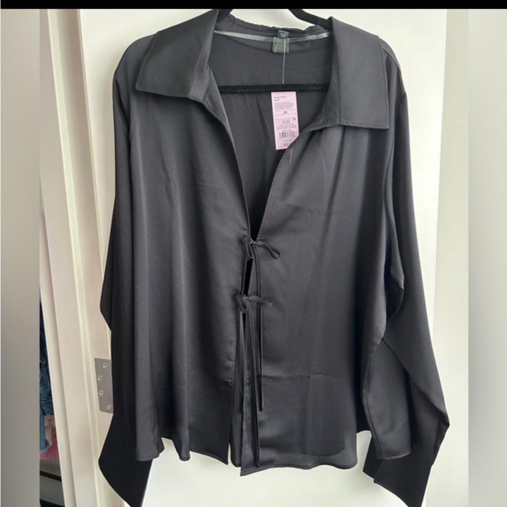 Tie Front Top